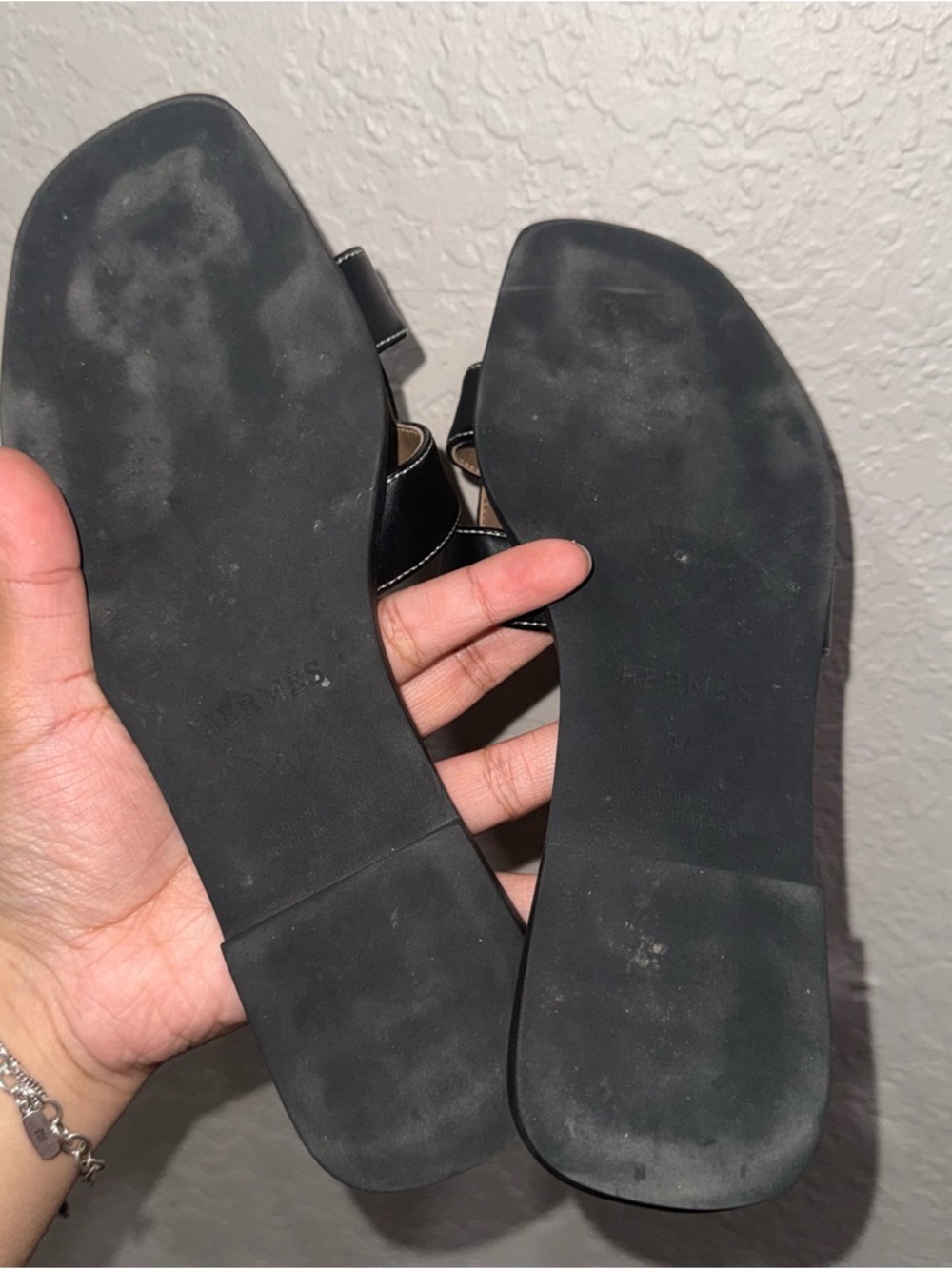 Hermes sandals size 37 - Picture 6 of 7